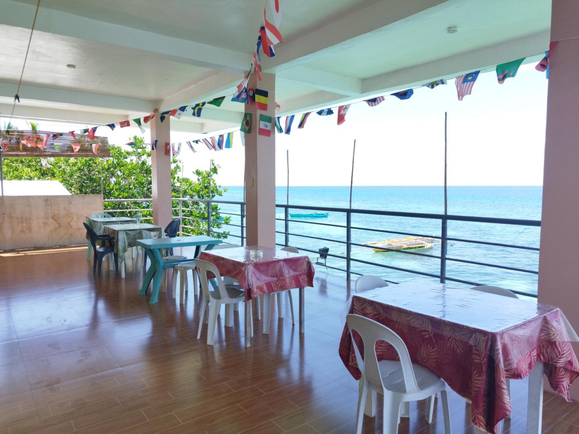 Ocean View Lodging House Oslob Buitenkant foto